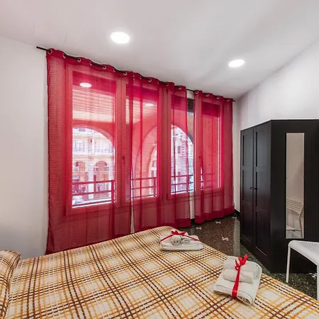 Holiday home Domus Superba - Genoa